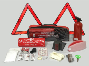 Traffic Kit What You Need in Your Car for Your Safety