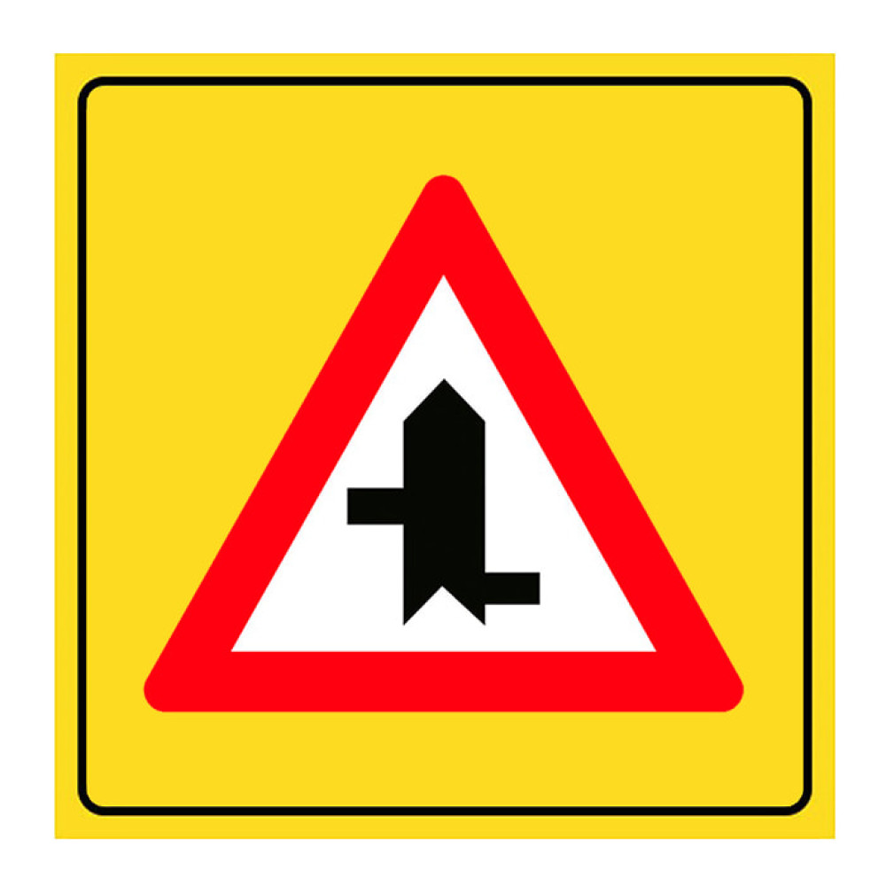 Main Road Secondary Road Junction Sign Hazard Warning Sign T-22d